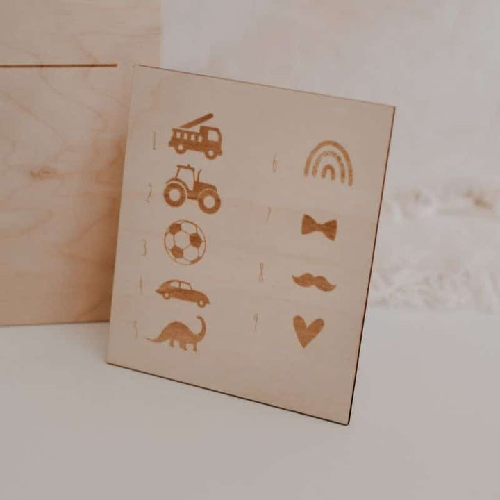 Memorybox met naam en symbool design 'Tess'